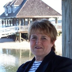 Meet your Posher, Ellen